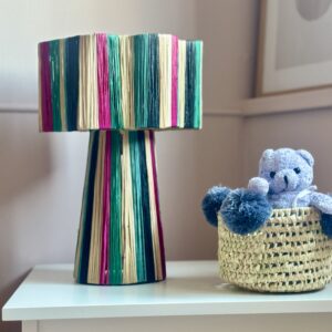 Lampe en raphia multicolore origine Maroc